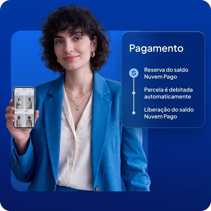 Imagem de mulher segurando um notebook mostrando o processo de pagamento Nuvem Pago